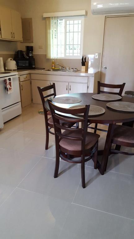 Beautiful 2 Bedroom 1 Bath Tamuning Ngoại thất bức ảnh